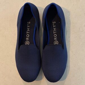 Rothy's size 9 women’s Navy blue Slip-On flats. Excellent condition, washable